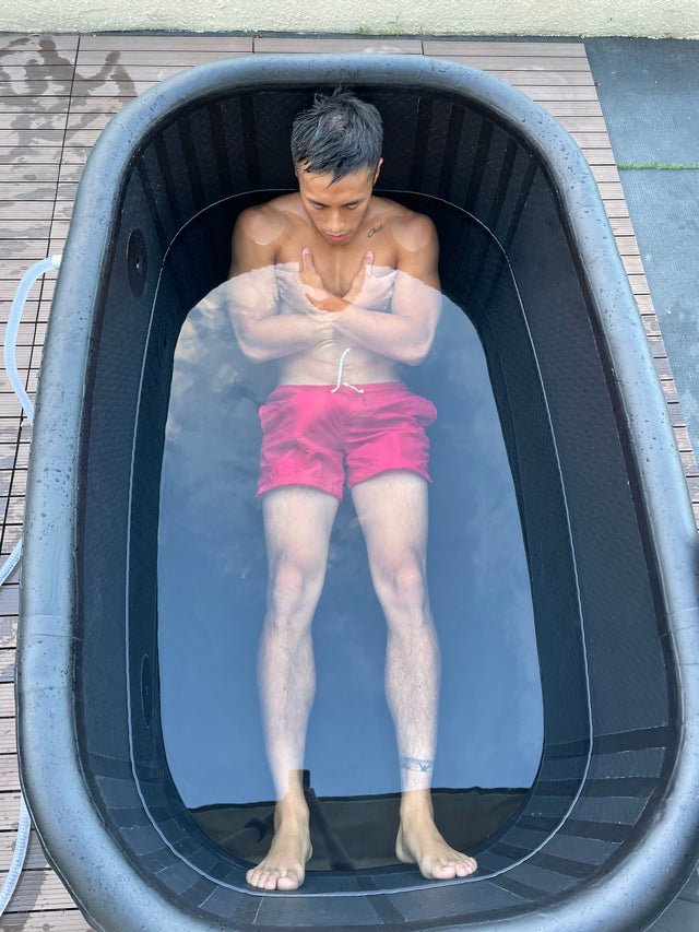 https://mobilespapros.com/cdn/shop/products/dreampod-flex-in-home-inflatable-cold-plunge-therapy-tub-228034_1445x.jpg?v=1685484978